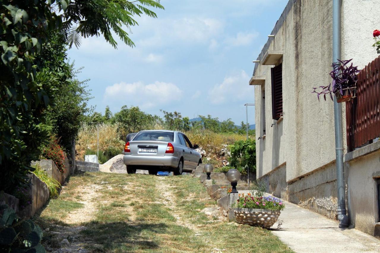Apartments With A Parking Space Novi Vinodolski - 5600 외부 사진